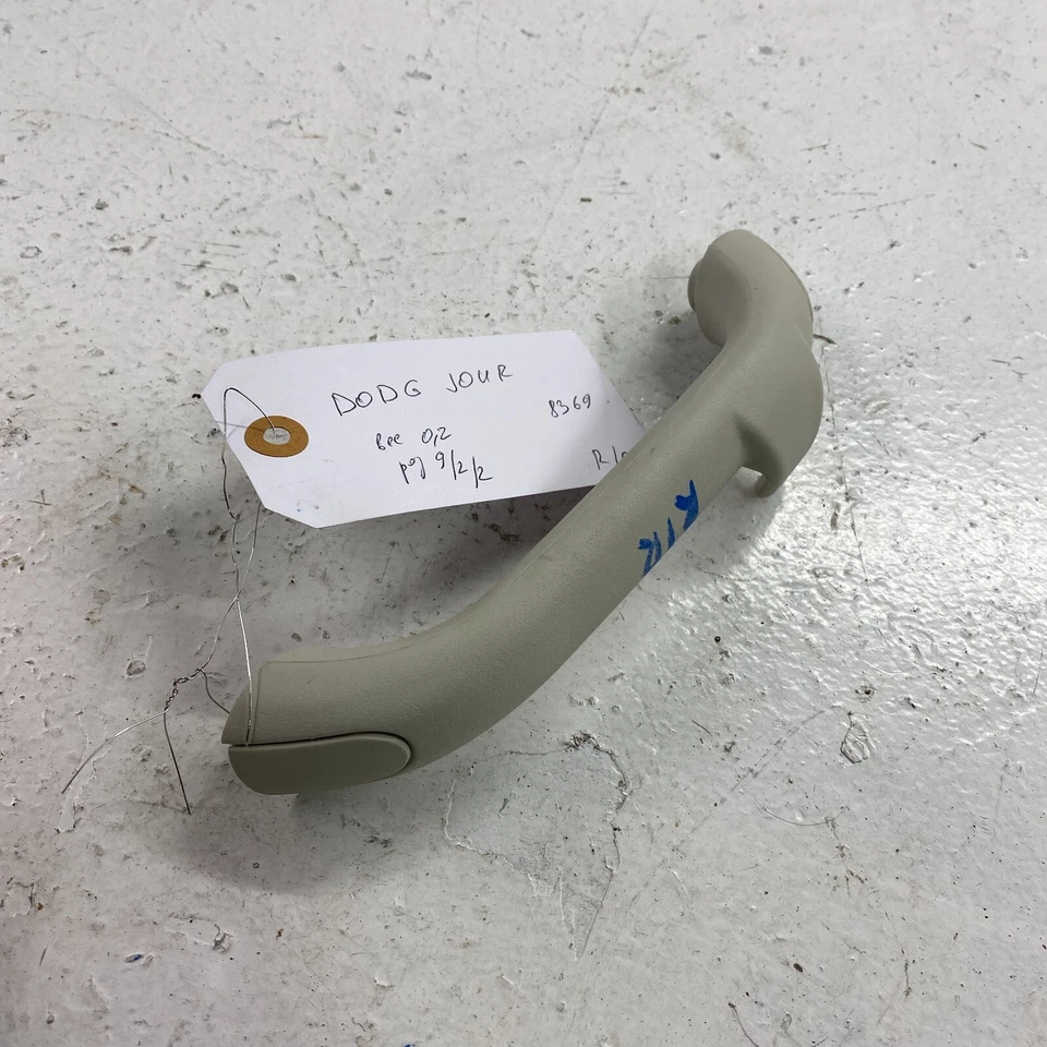 Dodge Chrysler Jeep 2006-2010 techo trasero derecho barra de agarre manija Mopar Foto 4 de 4