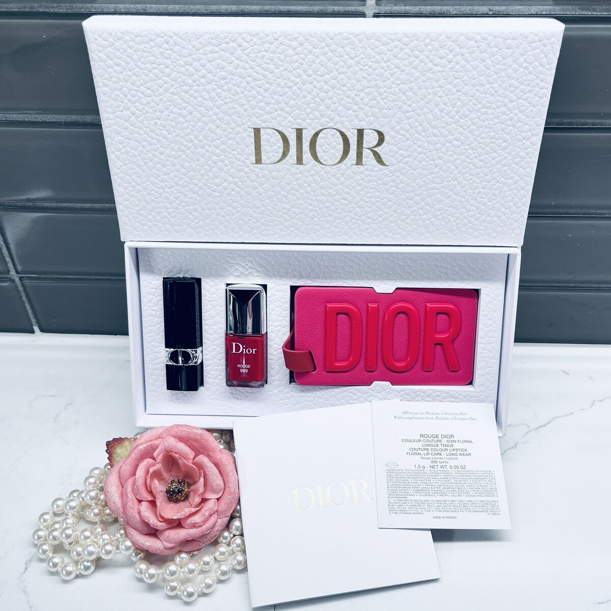 Dior Makeup Travel Set Luggage Tag, Mini 999 : Rouge Nail Dior Makeup Travel Set Luggage Tag, Mini 999 : Rouge Nail