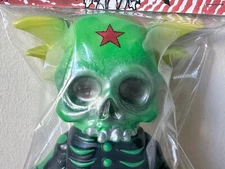 Secret Base Pushead Skull Wing Astro Zombies Red Star Green NIB Sofubi