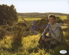 Robert Aramayo Rings of Power Autographed Signed 8x10 Photo ACOA
