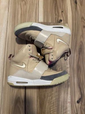 Size 11 - Nike Air Yeezy Net - 366164-111