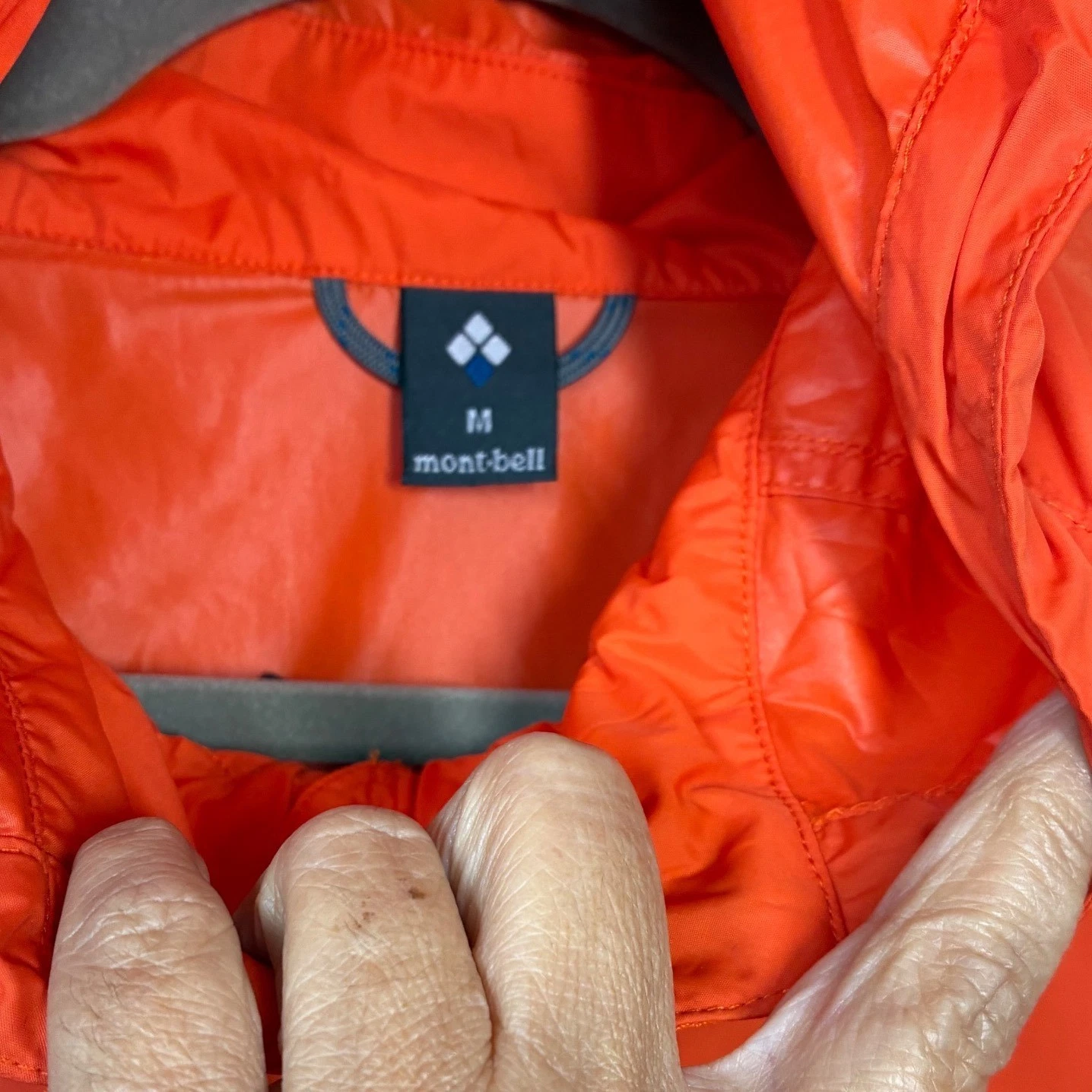 Montbell Topcon Mens M Orange Windblast Hooded Windbreaker Jacket 1103242 NWT image 4