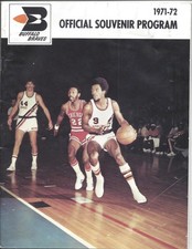 1971-72 basketball program Buffalo Braves v Detroit Pistons Elmore Randy Smith