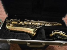 Buescher Aristocrat Alto Saxophone Vintage 1970  s with Case 712399 NO MOUTHPIECE