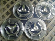 1966 66 Dodge Charger Polaro Coronet Super Bee Rt St Regis Hubcaps Wheel Mopar