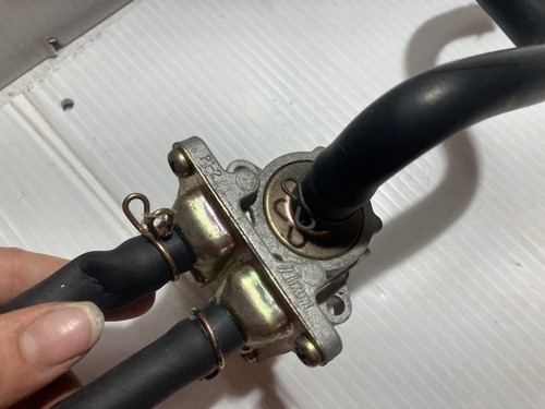 2000 Suzuki Intruder Vl 1500 Air Muffle Control (OEM) - Picture 3 of 10