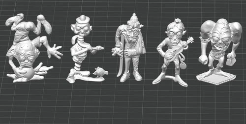 5 MPC Uglies Mads Figures