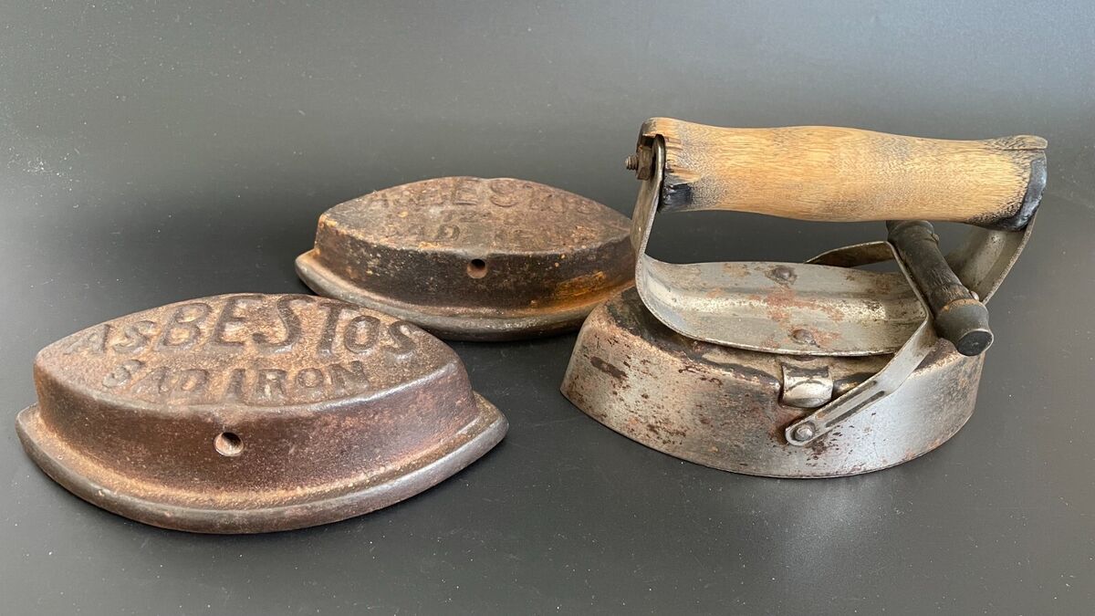 Asbestos Sad Iron (JAS) Asbestos Sad Iron (JAS)