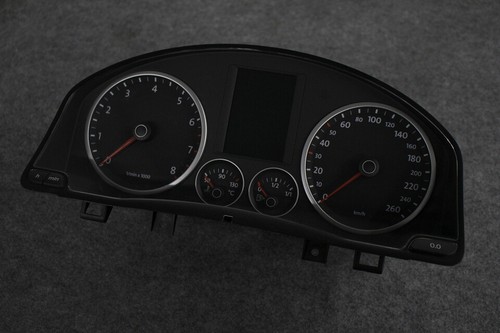 Original VW Tiguan 5N Tacho Kombiinstrument 5N0920870C Benzin instrument cluster