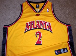 atlanta hawks yellow jersey