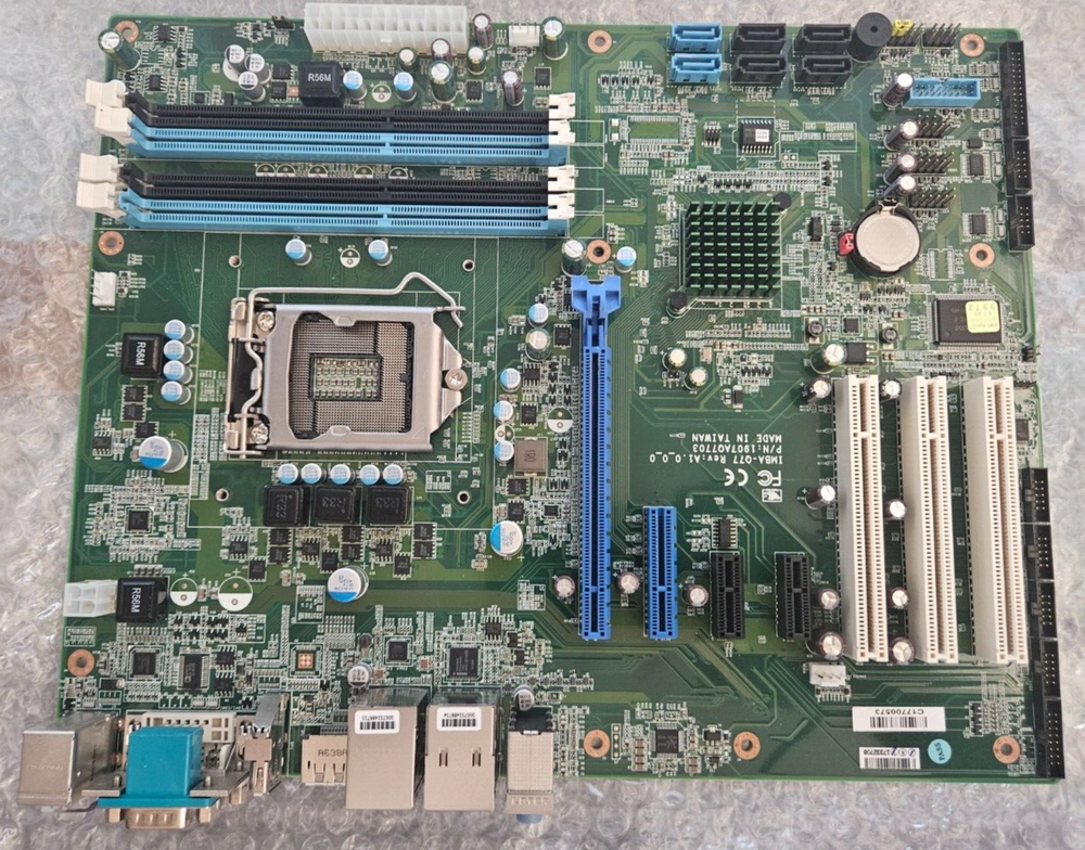 IMBA-Q77 REV A1 1907AQ7703 Motherboard Made in Taiwan Tested