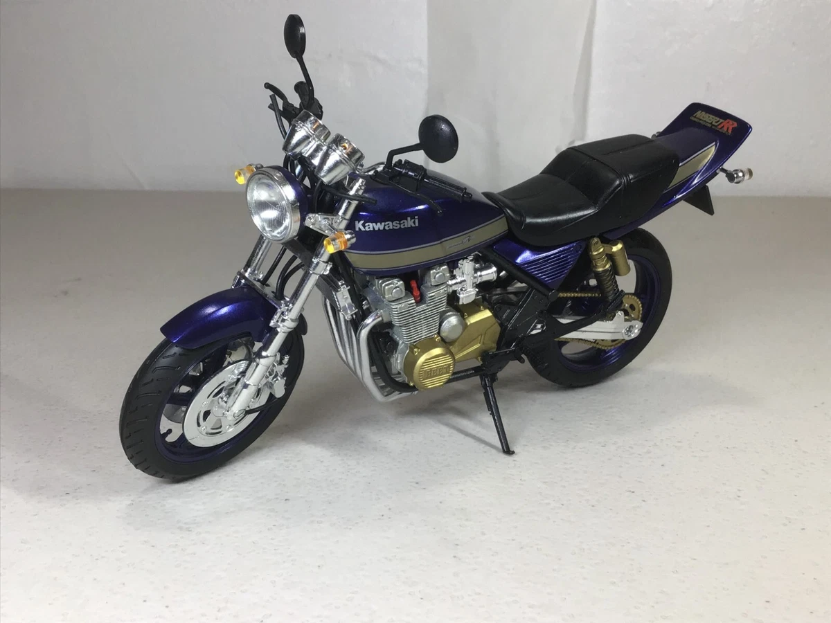 Aoshima(?) 1:12 Kawasaki Zephyr X Exceptionally Nice Built Up Kit