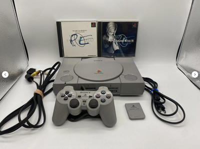 PlayStation 1 PS1 Console w/ Parasite Eve 1 & 2 set SCPH-7000 JP Ver.