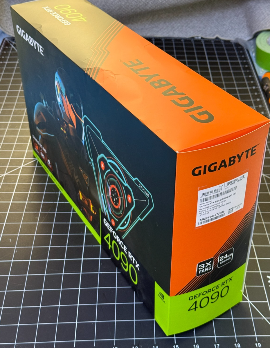 Gigabyte RTX 4090 OC 24GB GDDR6X Gaming Graphics Card GV