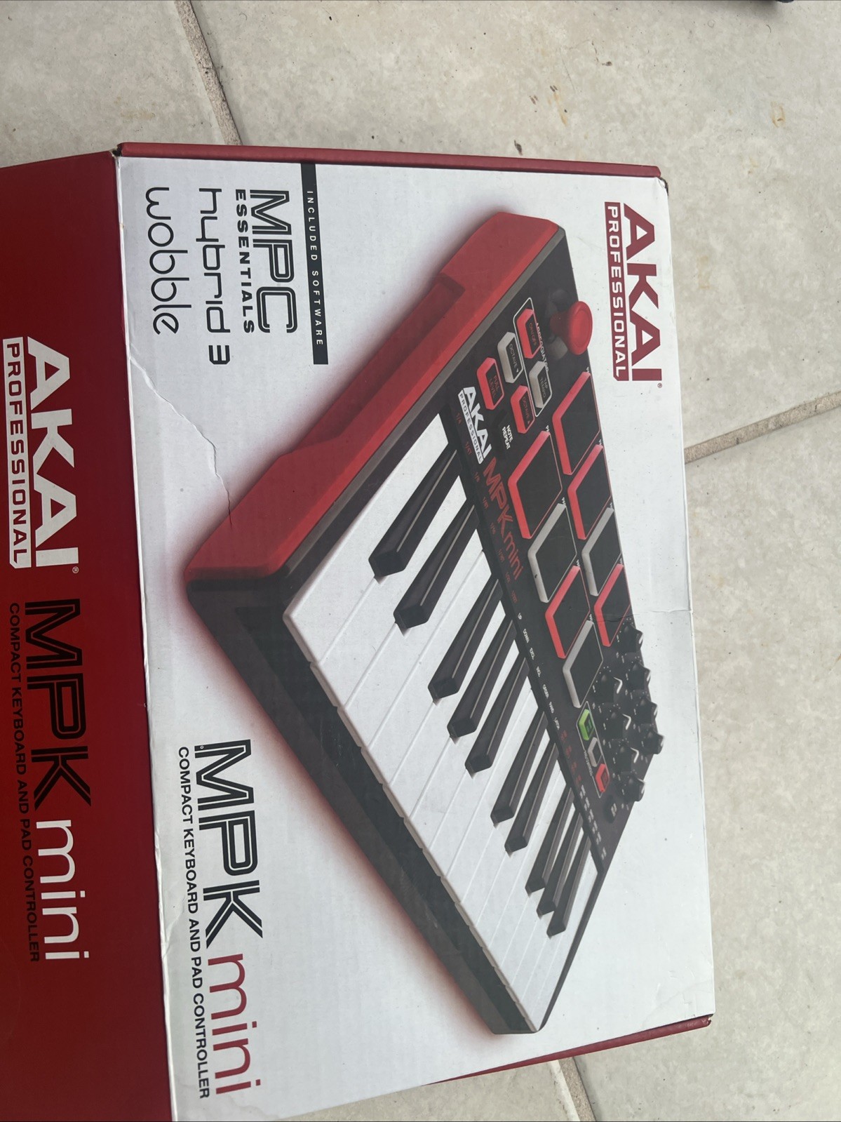 Akai MPK Mini MK3 25 Key Electronic Keyboard - Black/Red/White