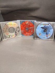 Dreamcast Console Two Controllers And Three Games Bundle