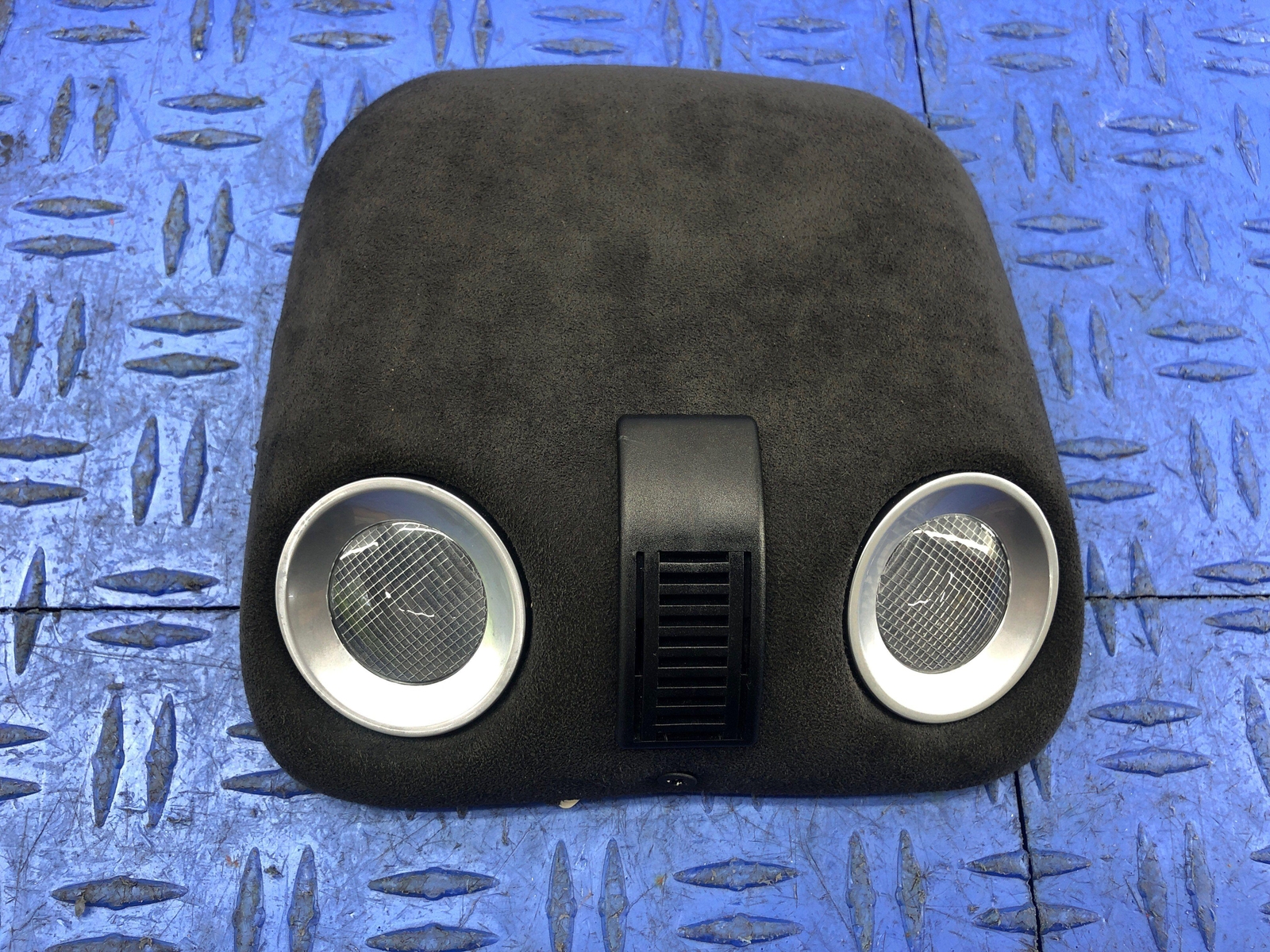 2006-2018 ASTON MARTIN VANTAGE V8 CENTER CONSOLE ROOF DOME LIGHT 4G43-519A70-AB