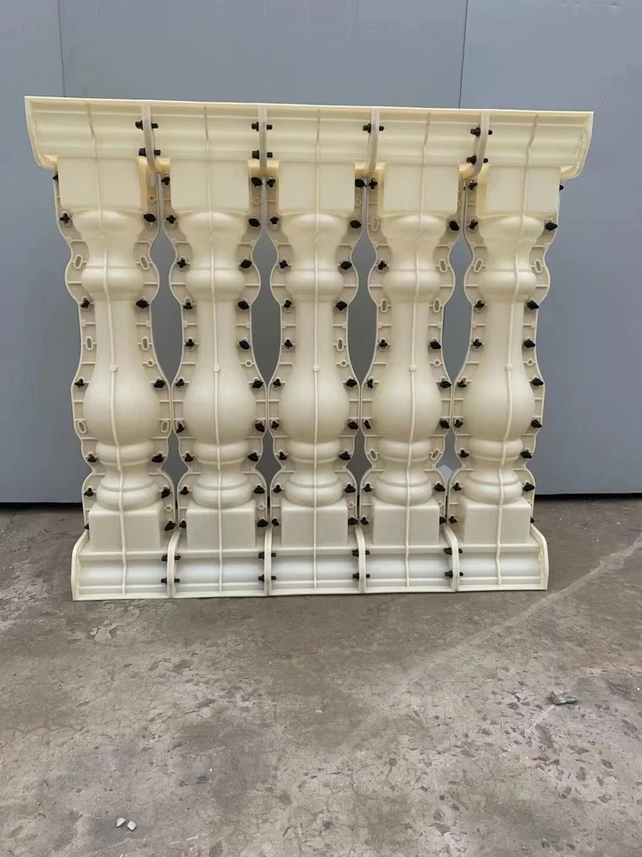 Jarrón de barandilla decorativo de fundición de terraza ABS de 5 por metro columna cerca de hormigón  Foto 3 de 4