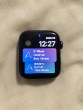 Apple A1978 Seria 4 Aluminum Case 16 GB Smart Watch - Gray