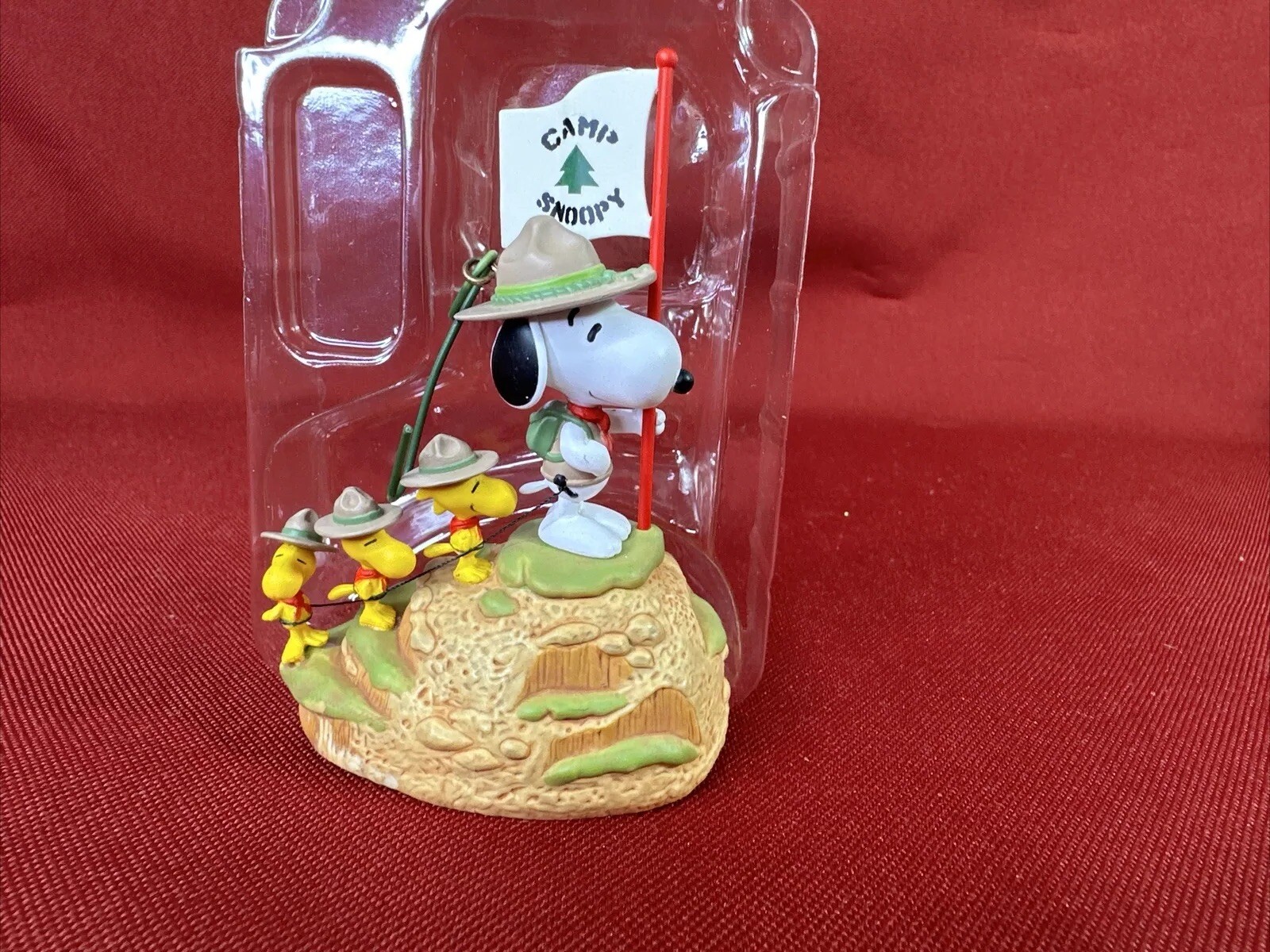 PEANUTS HALLMARK KEEPSAKE ORNAMENTS SNOOPY THE PEANUT GANG LOT OF 3