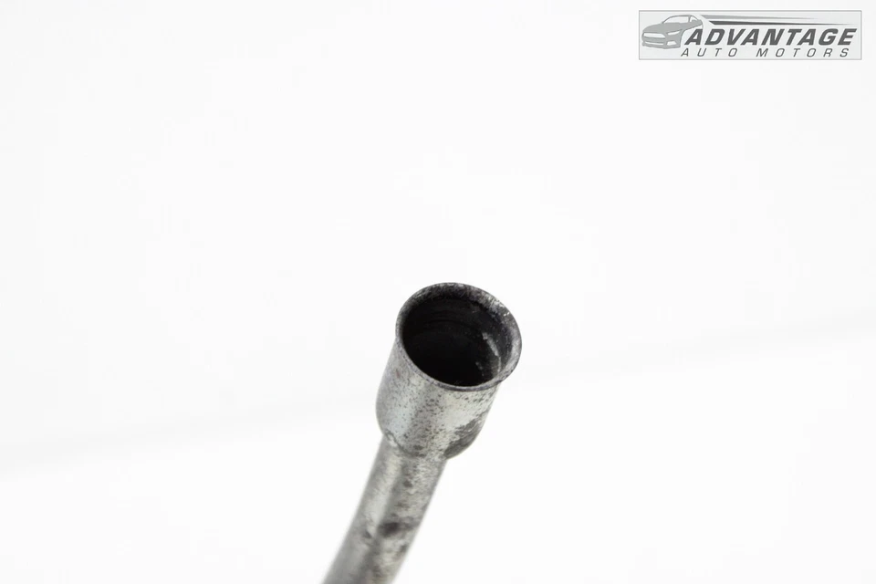 Tubo de control de nivel de aceite de transmisión deportiva Mitsubishi Outlander 2011-2021 OEM Foto 4 de 4