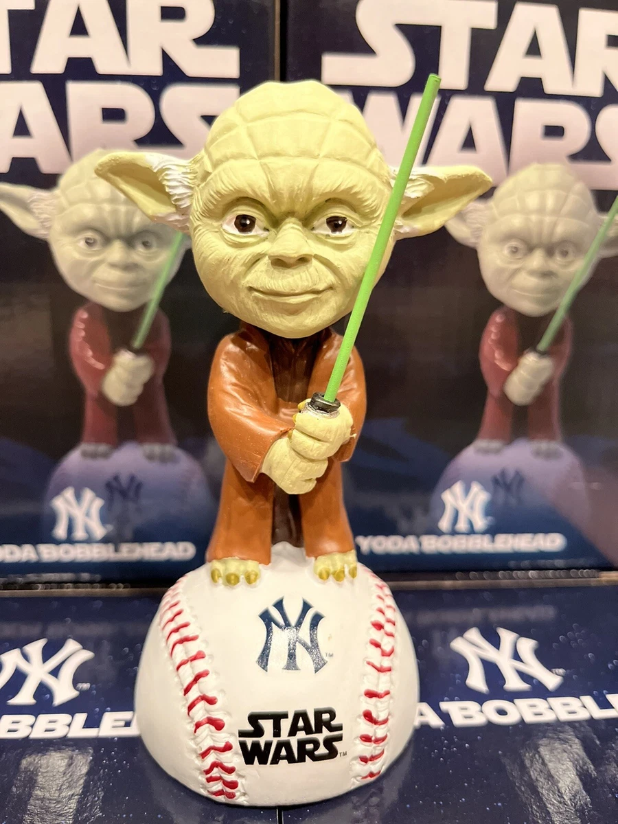非売品！ヨーダバブルヘッド人形！ヤンキース×スターウォーズ