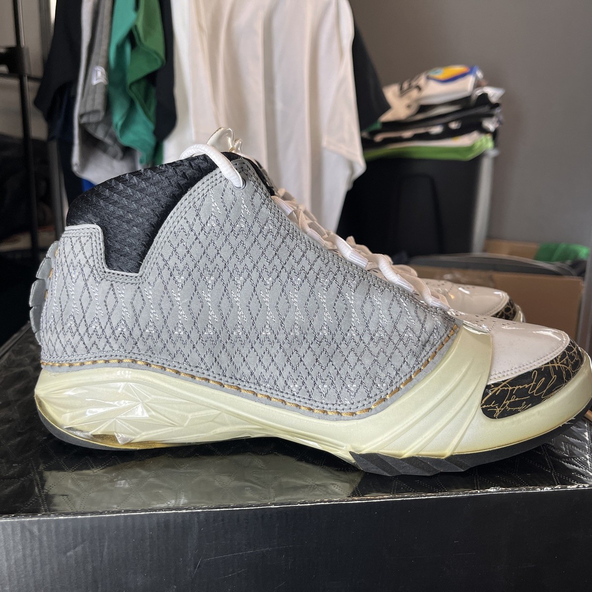 Sz 9.5 Air Jordan 23 OG White Stealth XX3 Gold Black Chicago UNC 