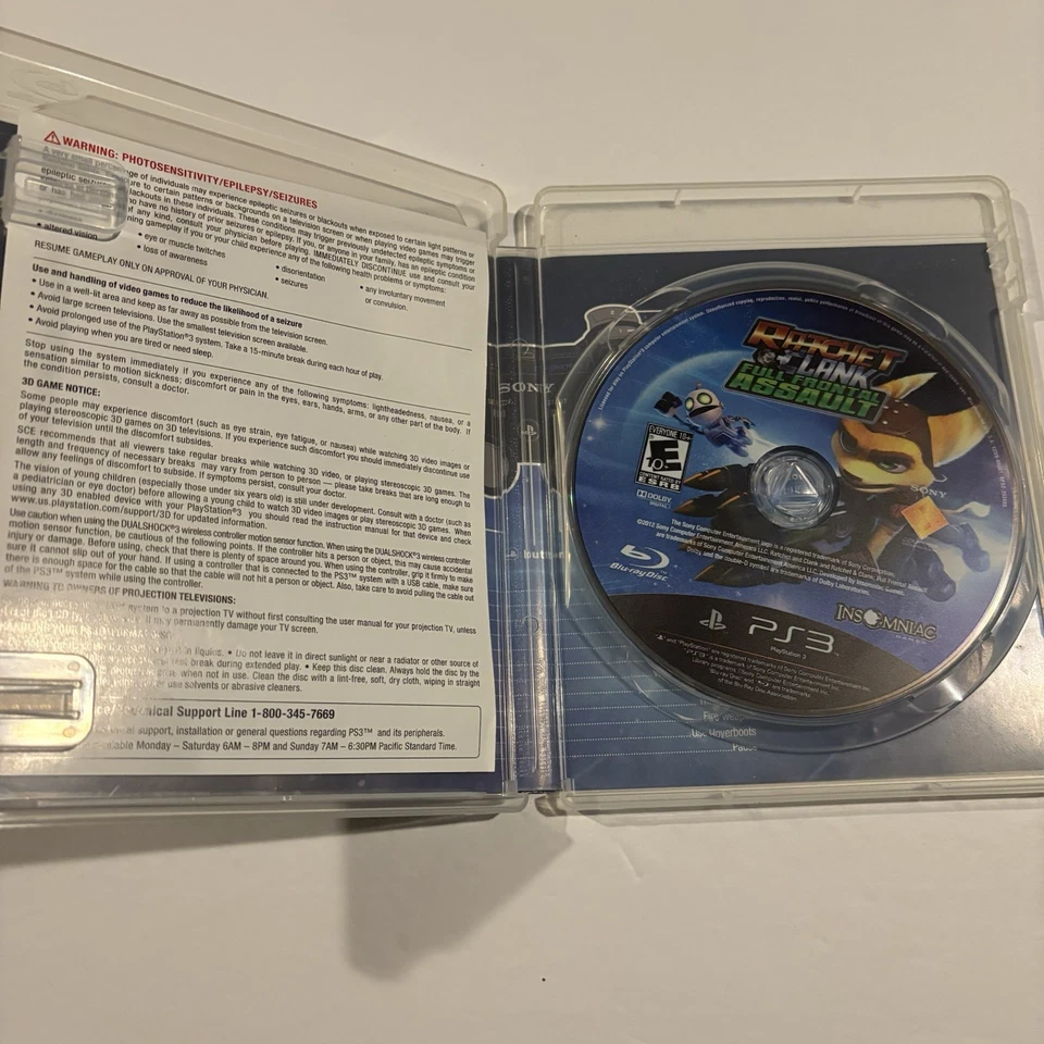 Чехол и игровой диск Ratchet & Clank Full Frontal Assault для PlayStation 3 PS3 протестированы - Изображение 3 из 4