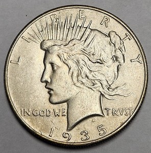 1935 P Philadelphia Mint Peace Silver Dollar $1 90% Silver Coin d670