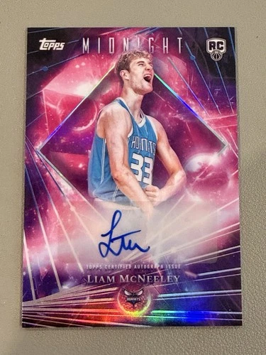 Liam McNeeley 2025-26 Topps Midnight Auto Dark Matter RC Hornets #DMAR-LM