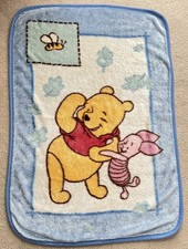 Disney Winnie the Pooh  Piglet Blustery Day Baby Blanket 30x44 Throw Bee Soft