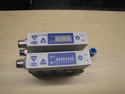 Schmalz 1x SCPS 15 G02 NX M12-5 PNP, 1x SCPS 07 G12 NC M12-5