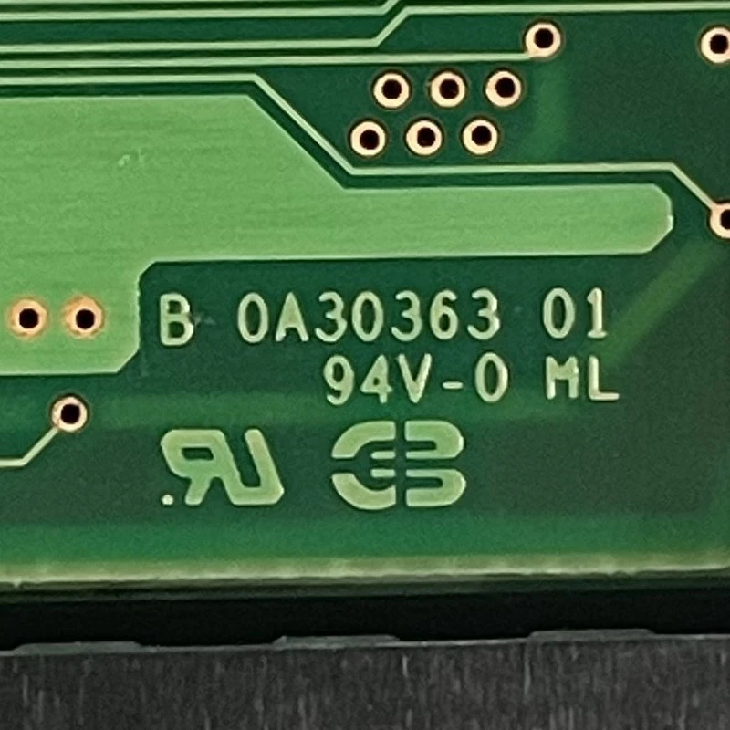 Hitachi Deskstar HDT722525DLA80 3.5" 250GB SATA HDD PCB Board B 0A30363 01 - Image 4 of 4