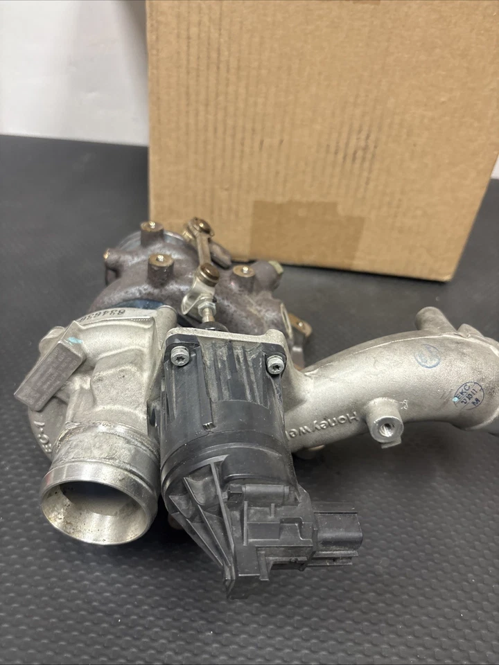 Turbocompresor HONEYWELL para Infiniti 3,0 L Q50-Q60 834636-3 Foto 4 de 4