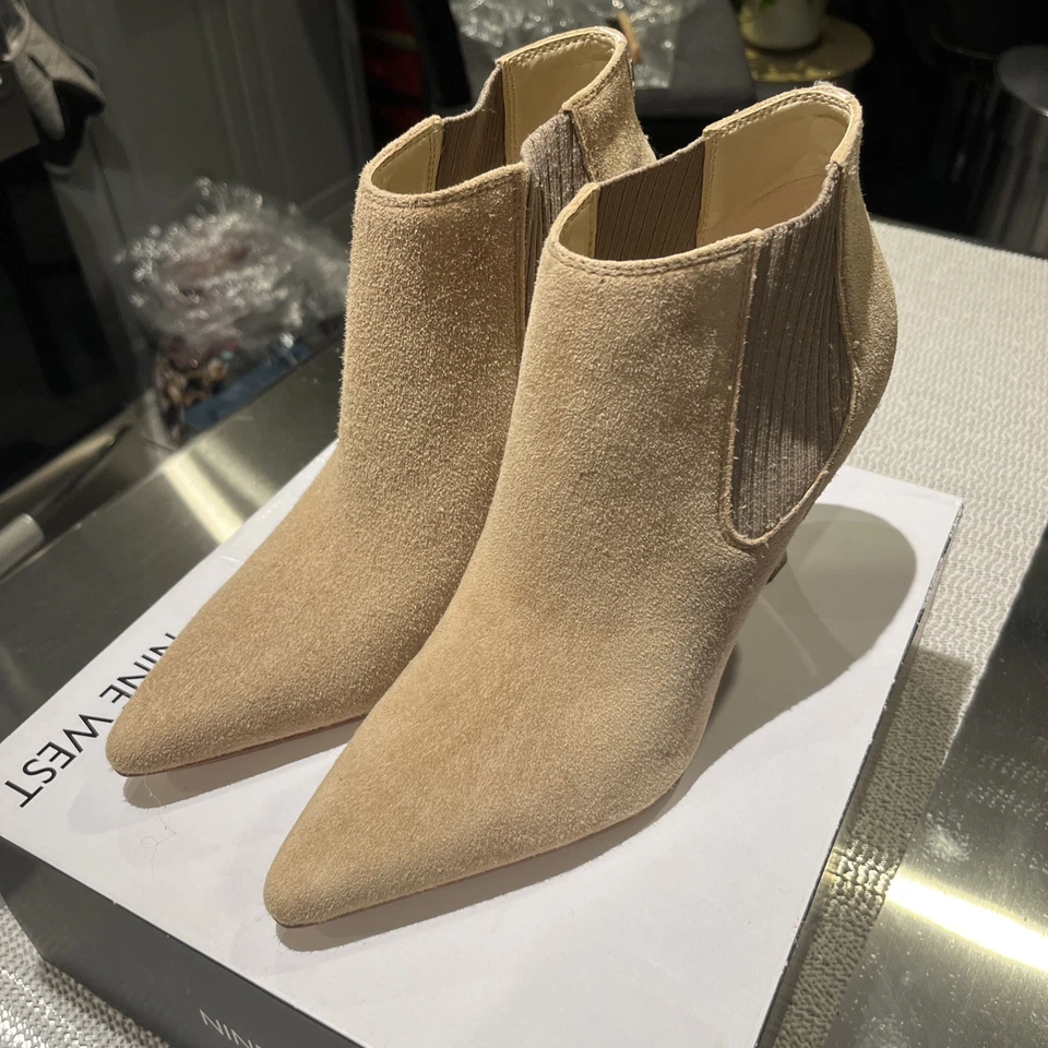 Botines de gamuza Nine West Sofia para mujer ligeros naturales talla 10M nuevos en caja Foto 4 de 4