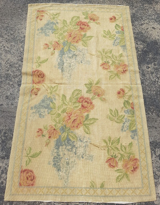 Vintage Französischer Blumen Nadelspitze Handarbeit Mehrfarbig Teppich Wollteppich 145x82 cm
