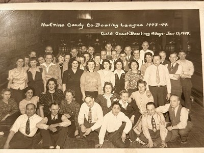 Bowling Alley League 1944 Gold Coast Lanes Coed Photo Nutrine Candy Co. Bowl