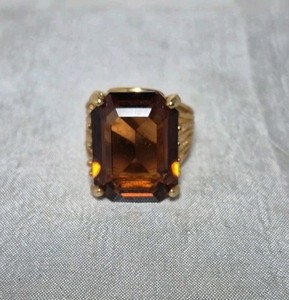 Authentic Vintage H.M.S. 18K HGE Gold Plated Emerald Cut Amber Ring Size 8 FLAW