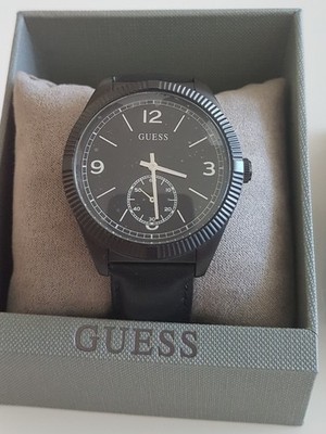 Guess Edelstahl Herren-Armbanduhr W0873G3 42mm Lederarmband Schwarz