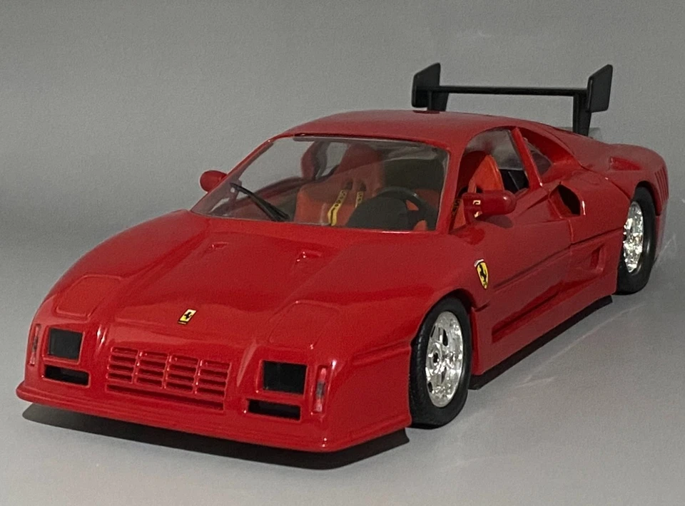 Jouef Evolution 1/18 Ferrari 288 GTO Evoluzione Red - Image 2 of 4