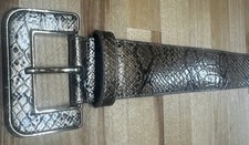 Women  s Wide Waist Unbranded Vegan Snakeskin Belt With Goldtone Trim Size 27-29