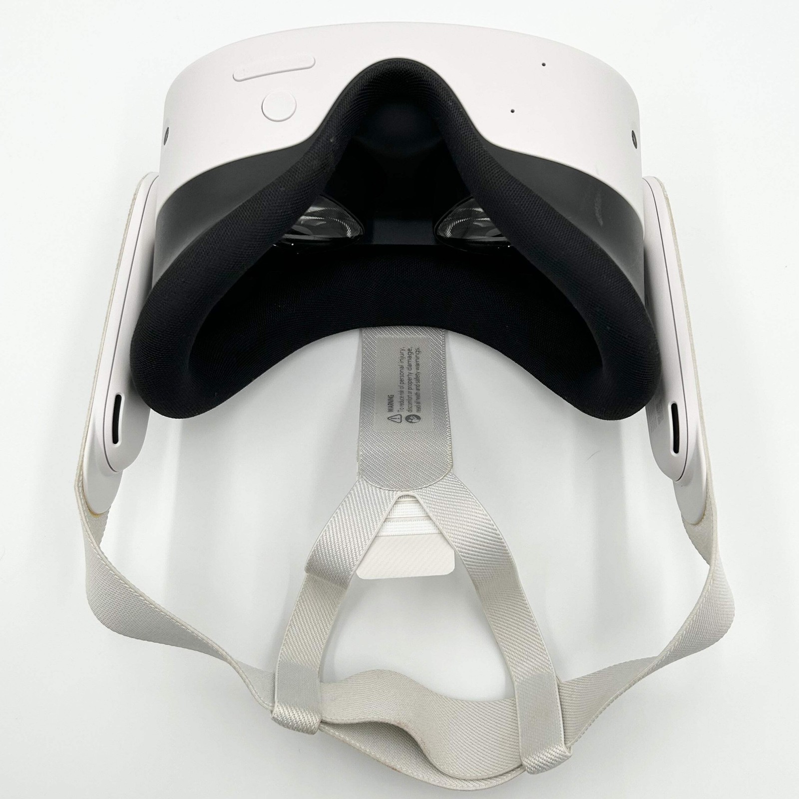 Meta Quest 3S 128GB Standalone All-in-One VR Headset P97