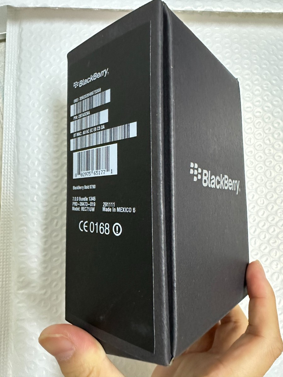 BlackBerry Bold 9790 - 8 GB - Black (Unlocked) 3G microSDHC 5MP