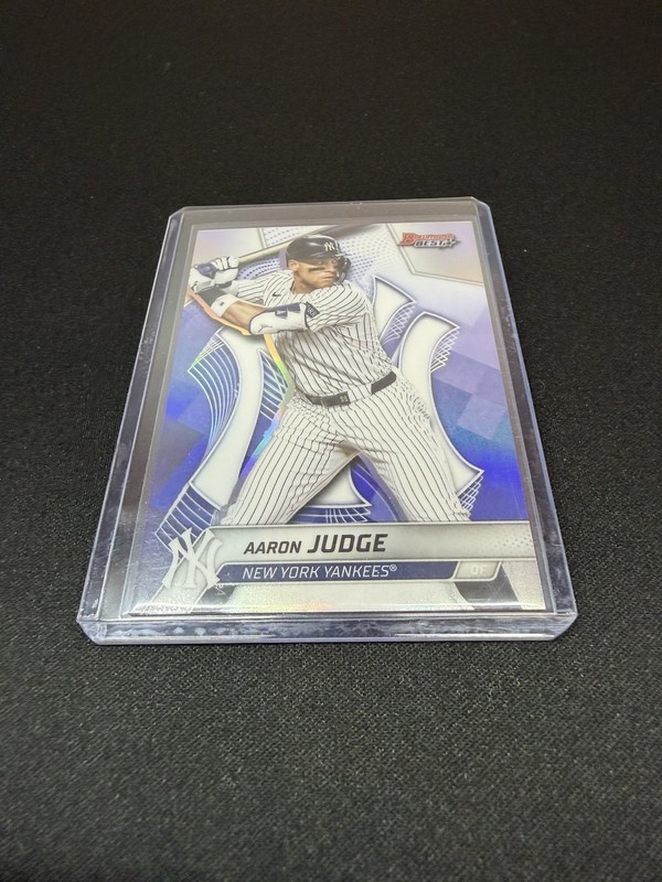 2025 Bowman's Best - Aaron Judge #38 Refractor