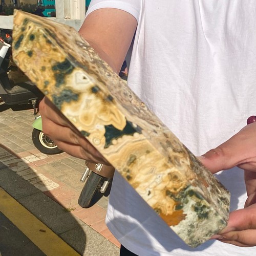 2.31LB Restoration of Natural Ocean Jade Crystal Mineral Pillar obelisk - 第 1/12 張圖片