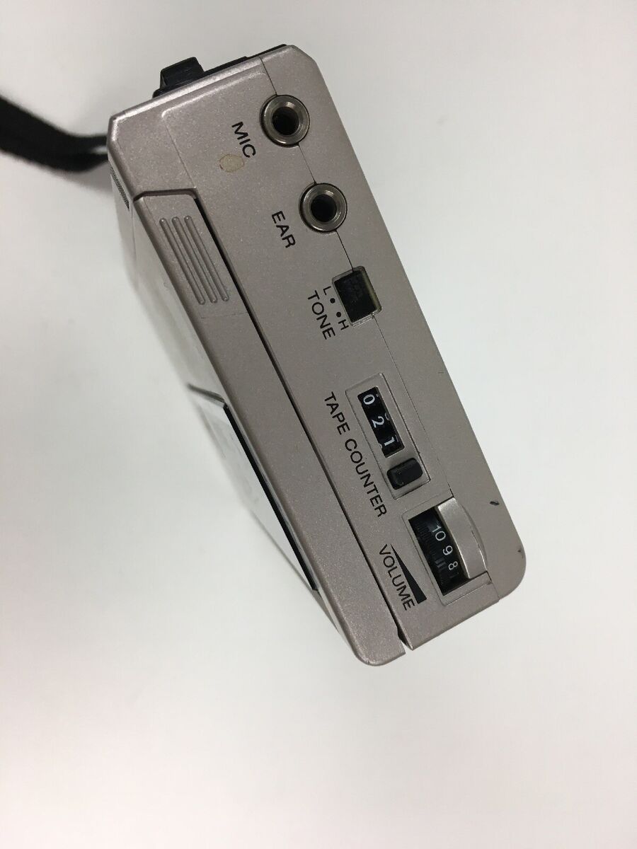 Vintage Sony TCM-8EV Voice Matic Cassette Recorder JAPAN Vintage Sony TCM-8EV Voice Matic Cassette Recorder JAPAN