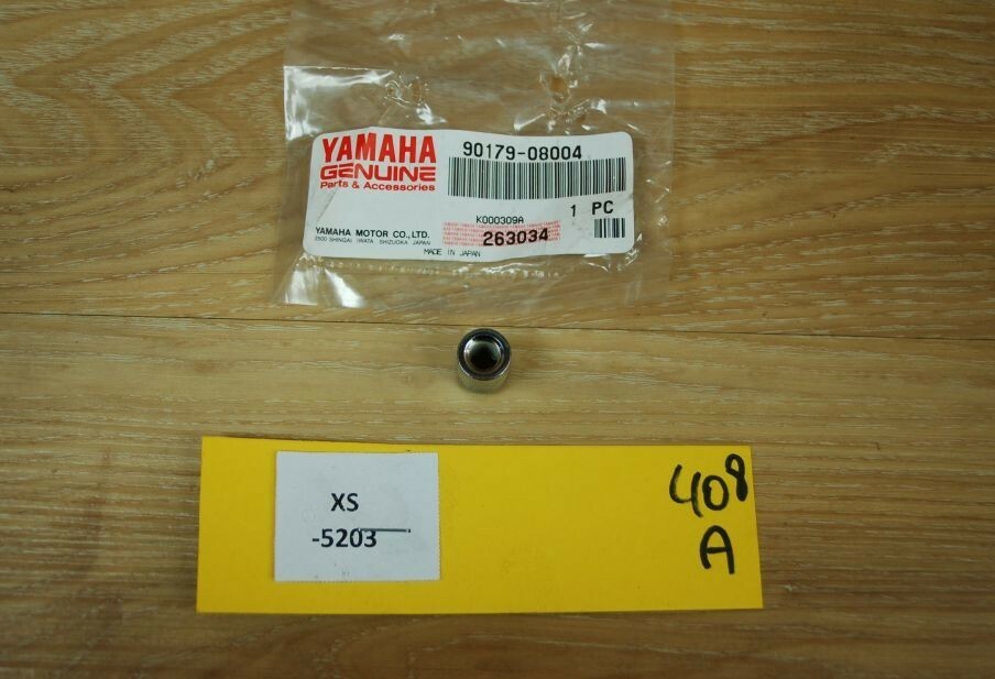 色々② Yamaha XV1600,XS 90179-08004-00 NUT,SPEC'L SHAPE Original Genuine