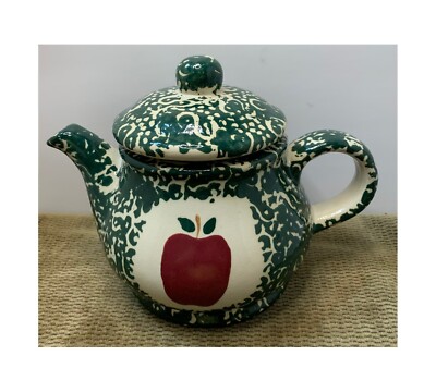 VINTAGE LOOMCO POTTERY GREEN SPONGE DESIGN RED APPLE TEA POT WITH LID