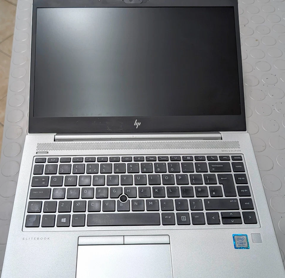 HP EliteBook 840 G5 14" FHD, i7-8550U, 256 GB SSD Nvme, 8 GB, Windows 11 Pro  - Immagine 2 di 4