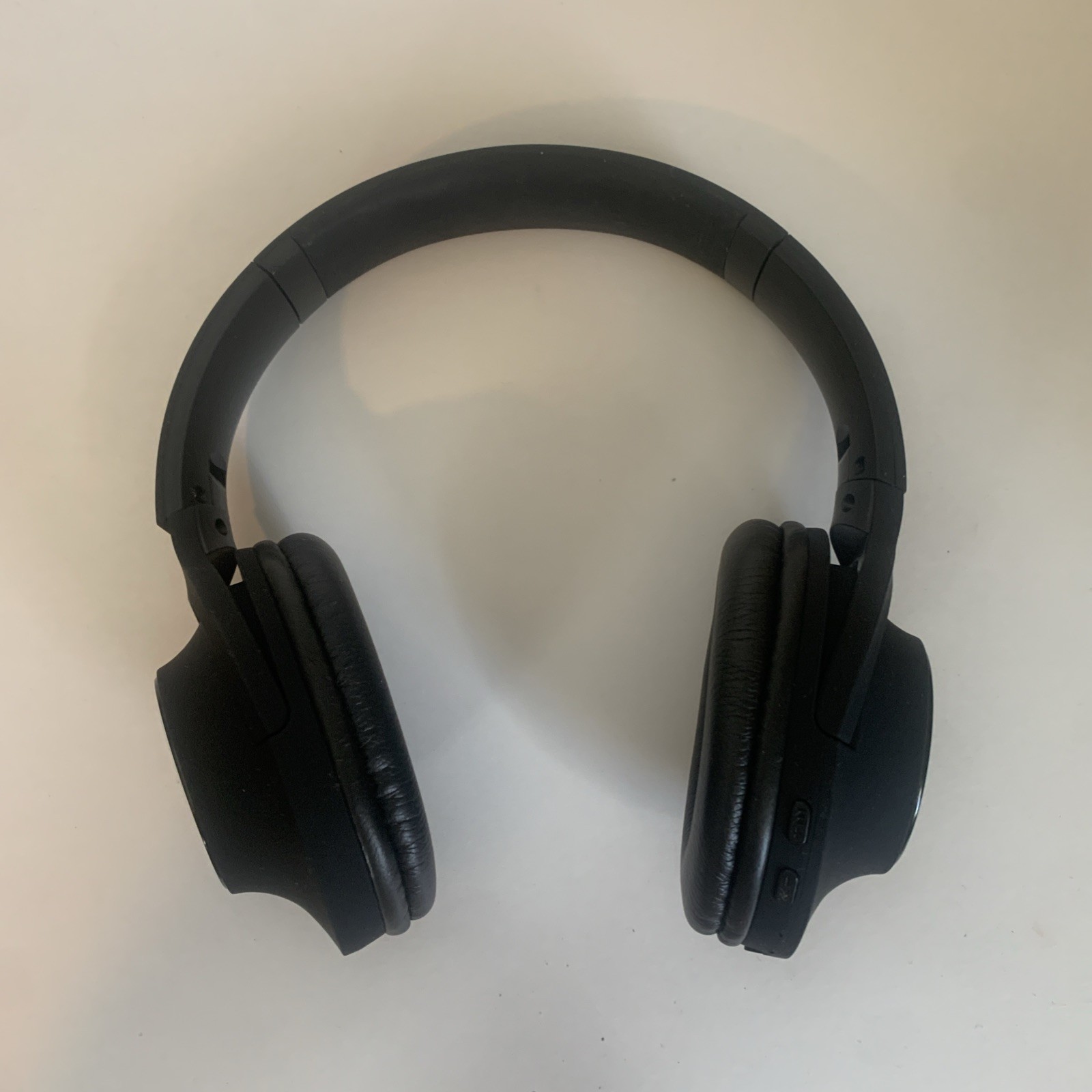 Wireless Bluetooth Headphones. Used. Working Good Condition. With Cord